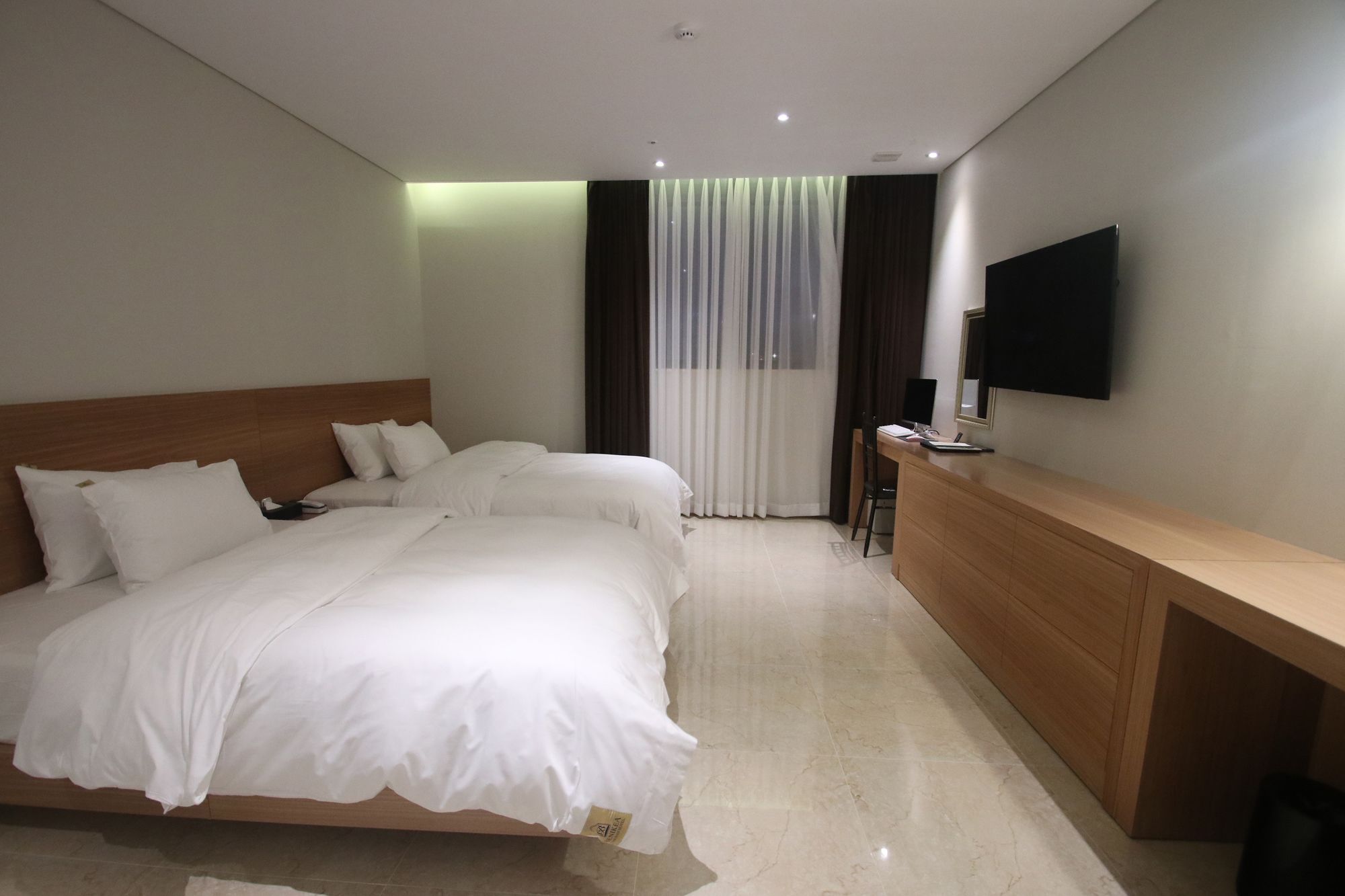 Benikea Hotel Yangsan Exterior photo